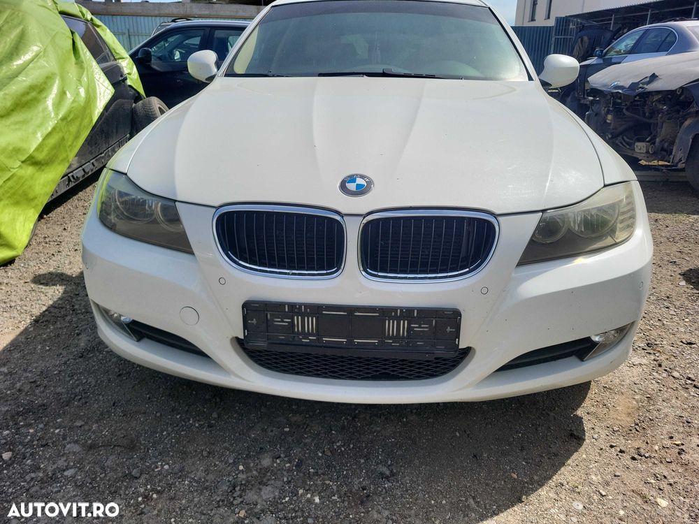 Dezmembrez bmw seria 3 e91 320d xdrive an 2010 177 cp cutie automata volan stanga - 2