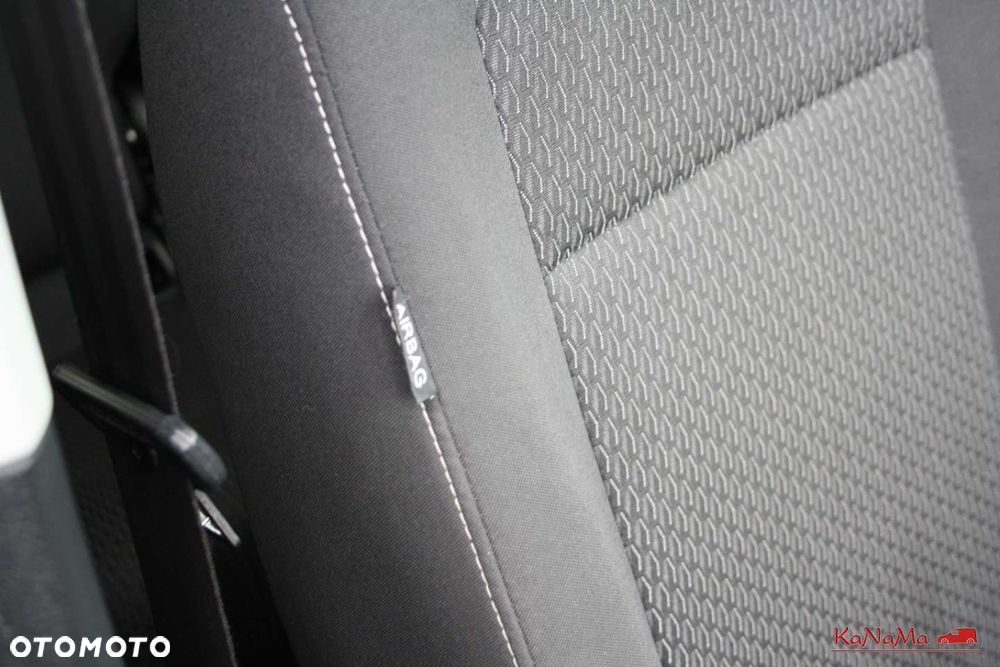 Volkswagen Caddy - 29