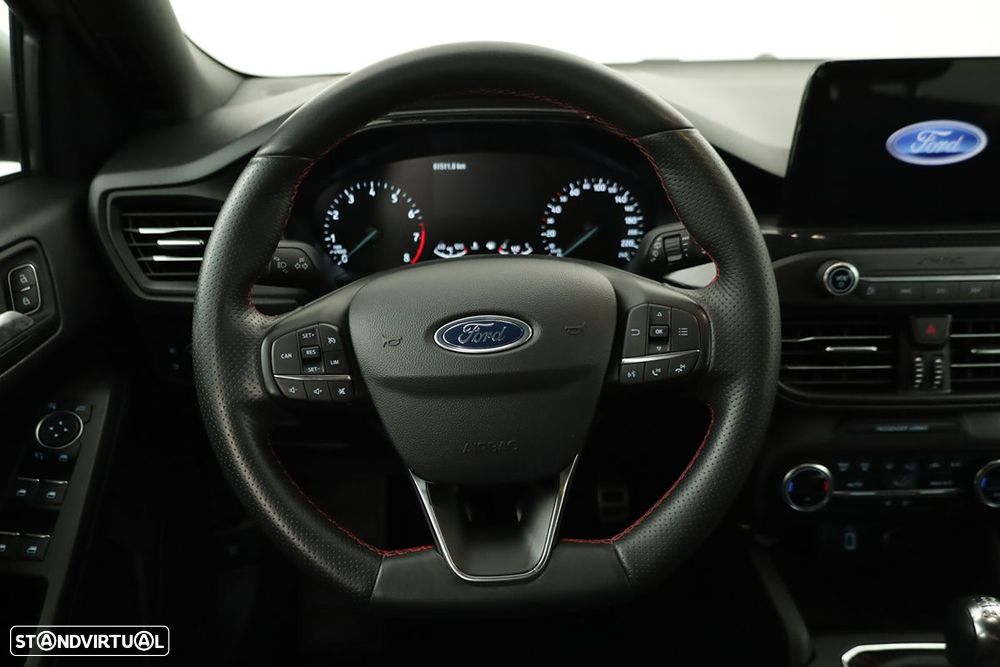 Ford Focus SW 1.0 EcoBoost ST-Line - 14