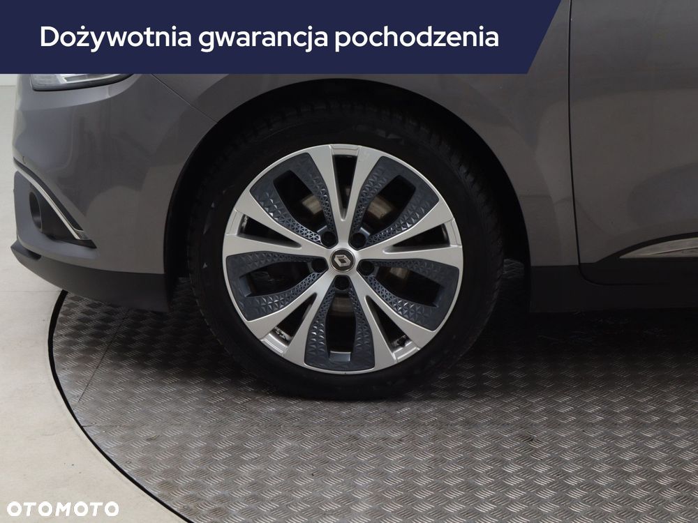 Renault Grand Scenic - 17