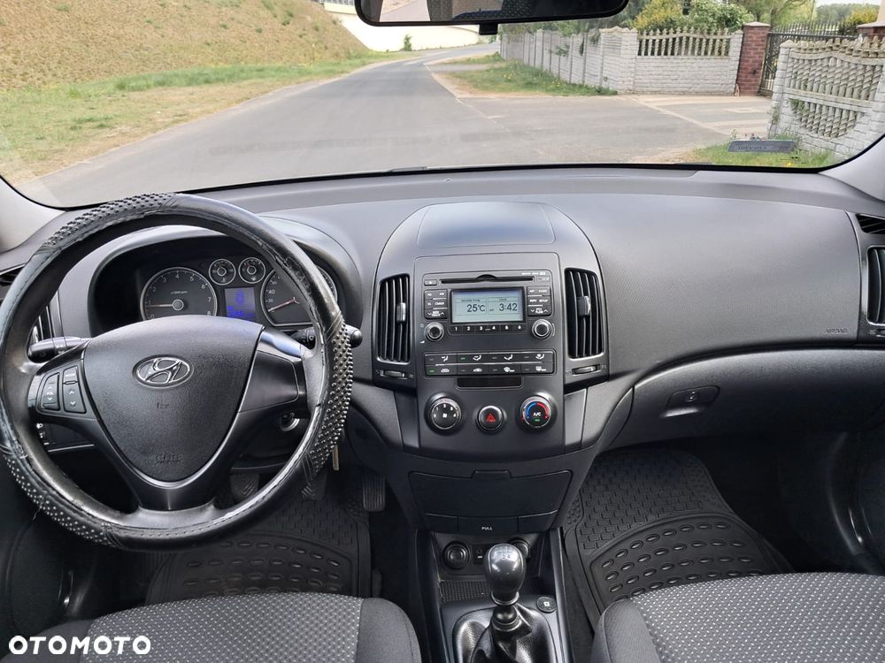 Hyundai i30 1.4 Classic - 21