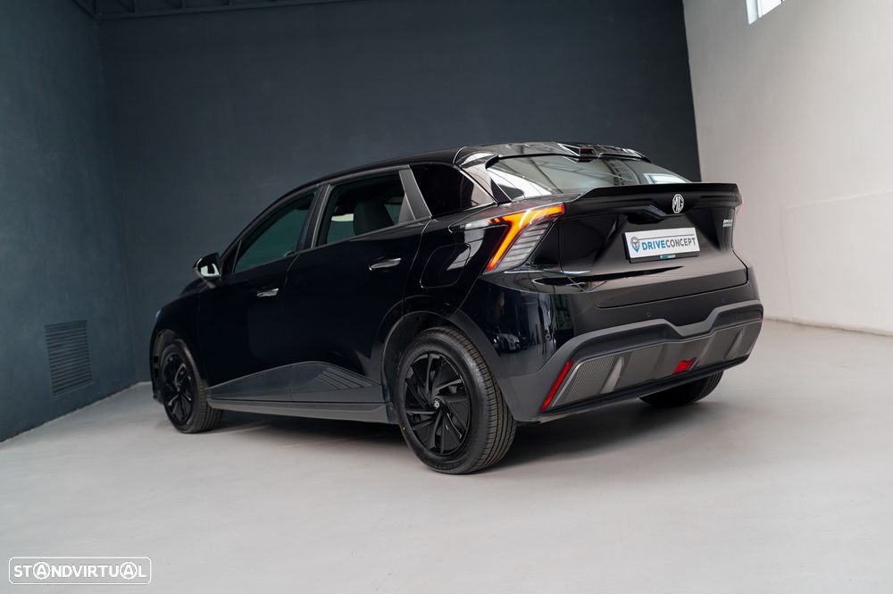 MG MG4 51 kWh Standard - 23