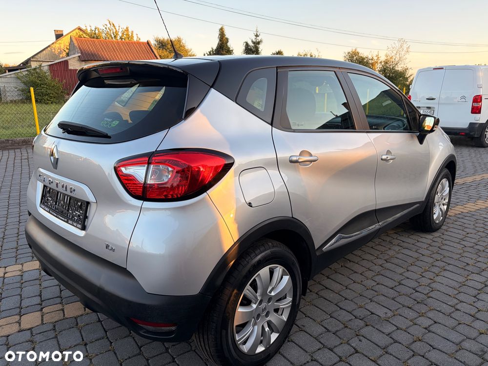 Renault Captur - 16
