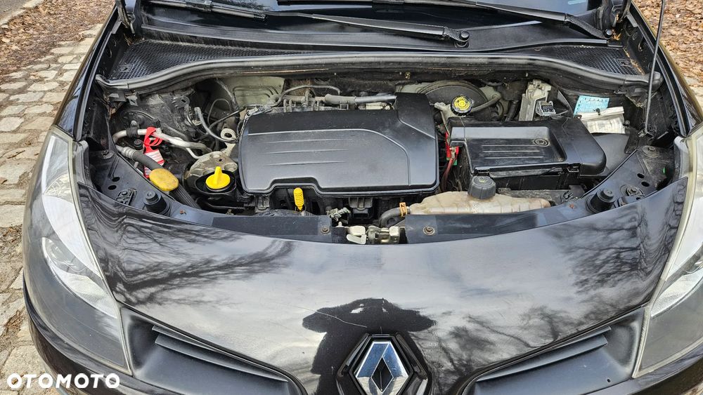Renault Clio 1.2 16V 75 Dynamique - 9