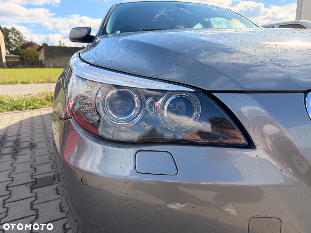 BMW Seria 5 535d - 16