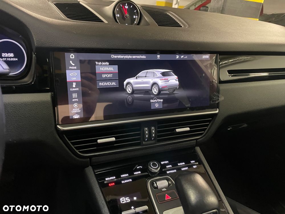 Porsche Cayenne Tiptronic S - 20