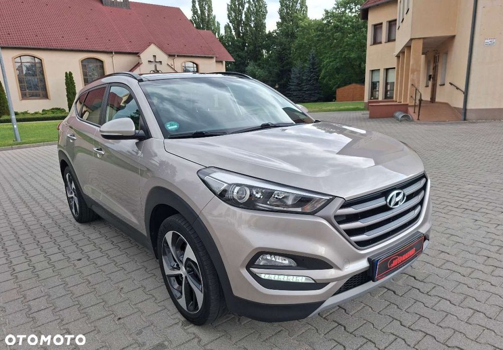 Hyundai Tucson - 1