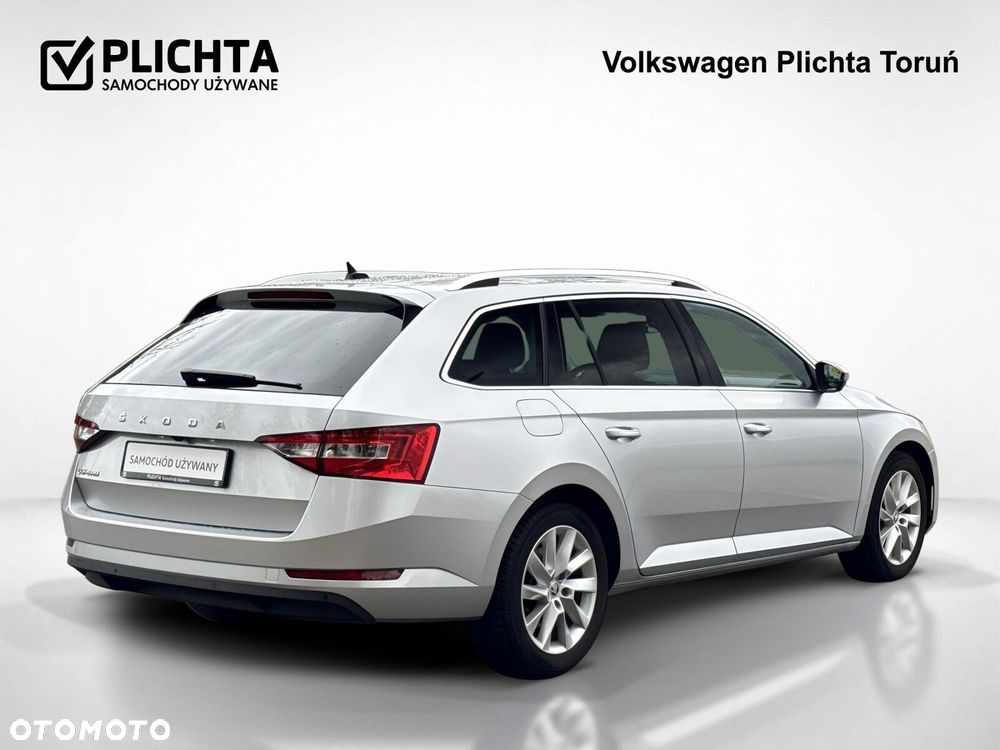 Skoda Superb 1.5 TSI Ambition DSG - 7