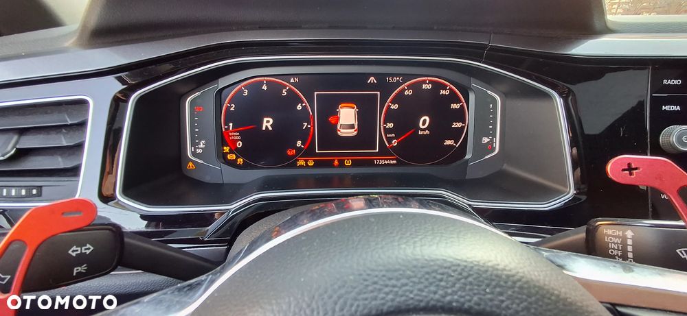 Volkswagen Polo 2.0 TSI DSG GTI - 19