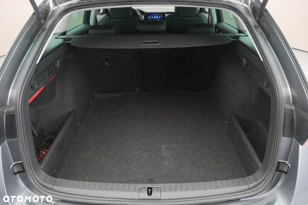 Skoda Octavia - 16