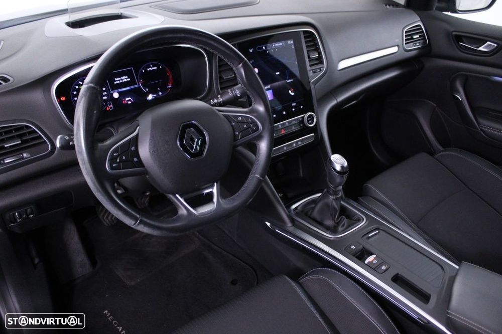 Renault Mégane Sport Tourer 1.5 dCi Intens - 32