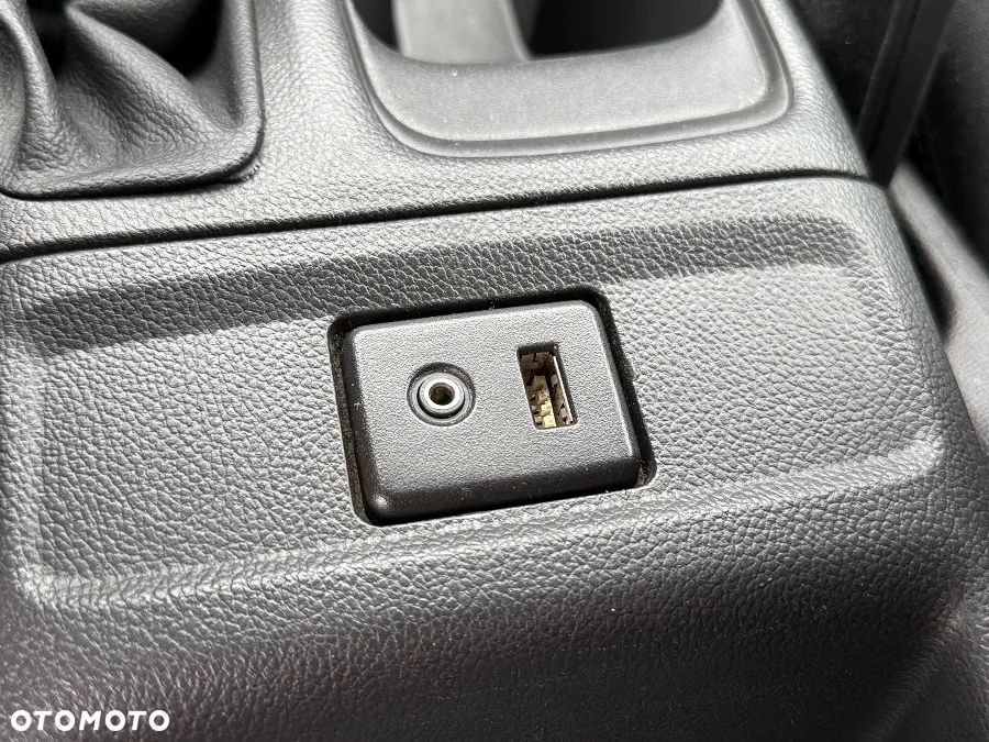 Opel Astra 1.4 Selection - 26