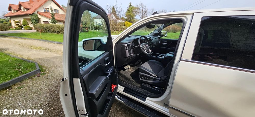 GMC Sierra - 20