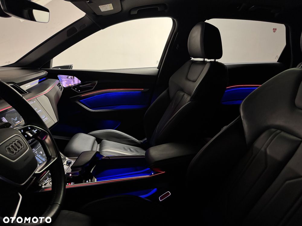 Audi e-tron 55 Quattro S line - 22