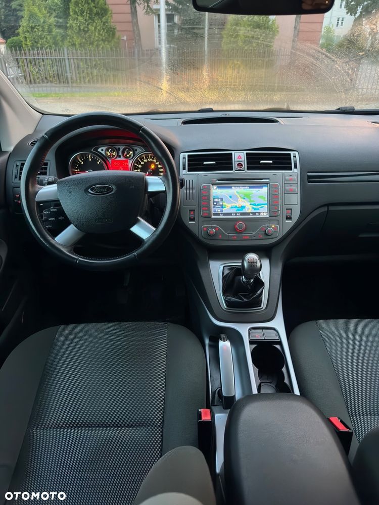 Audi A4 Avant 2.0 TDI Quattro S tronic - 14