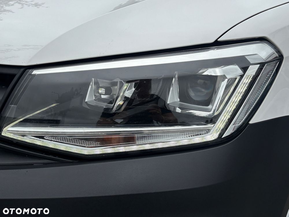 Volkswagen Caddy Maxi - 17