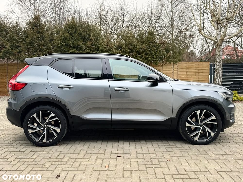 Volvo XC 40 D4 AWD Geartronic R-Design - 5