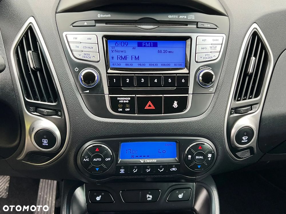 Hyundai ix35 1.7 CRDi Premium 2WD - 21