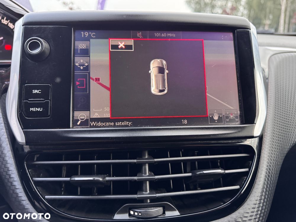 Peugeot 208 PureTech 110 Stop & Start Allure - 10