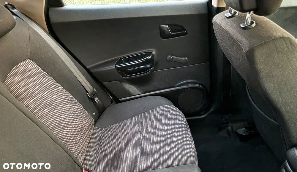 Kia Ceed 1.6 Crdi L - 24