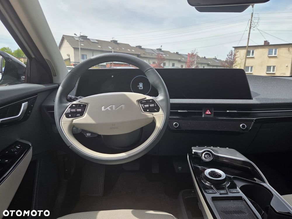 Kia EV6 77.4kWh Plus - 10
