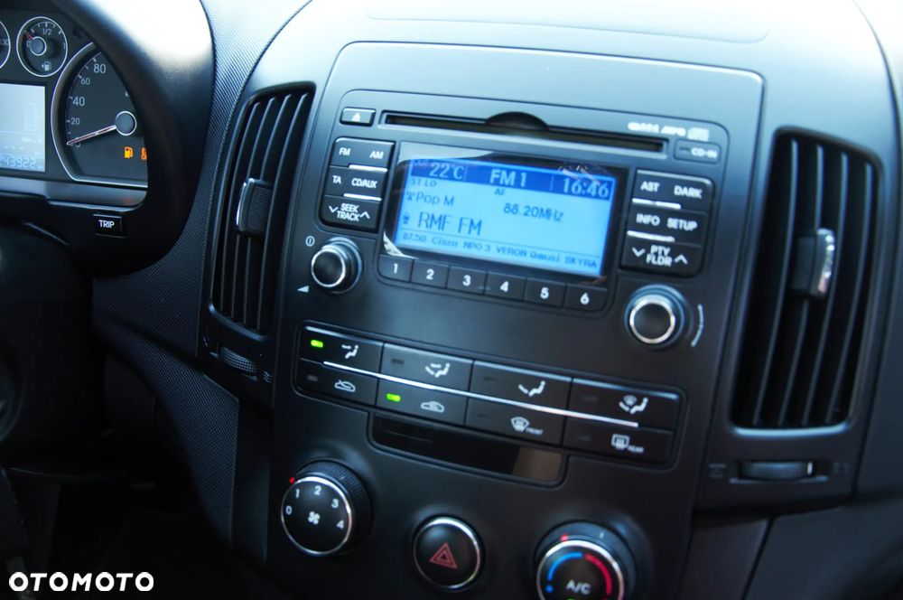 Hyundai i30 1.6 CRDi Comfort EU5 - 27