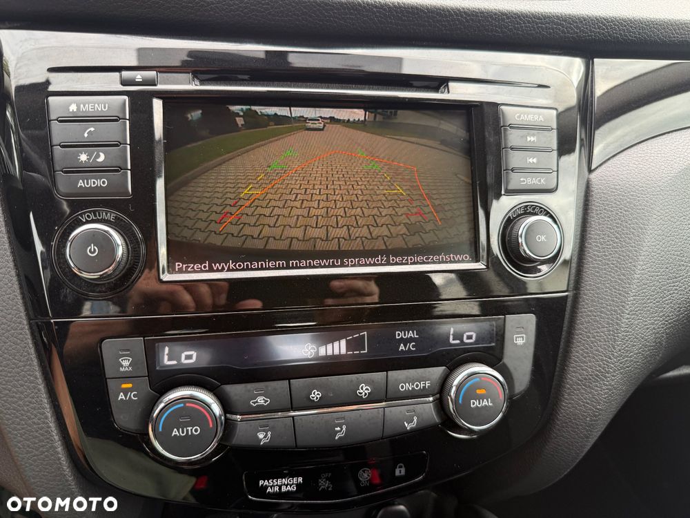 Nissan Qashqai 1.3 DIG-T Tekna - 38