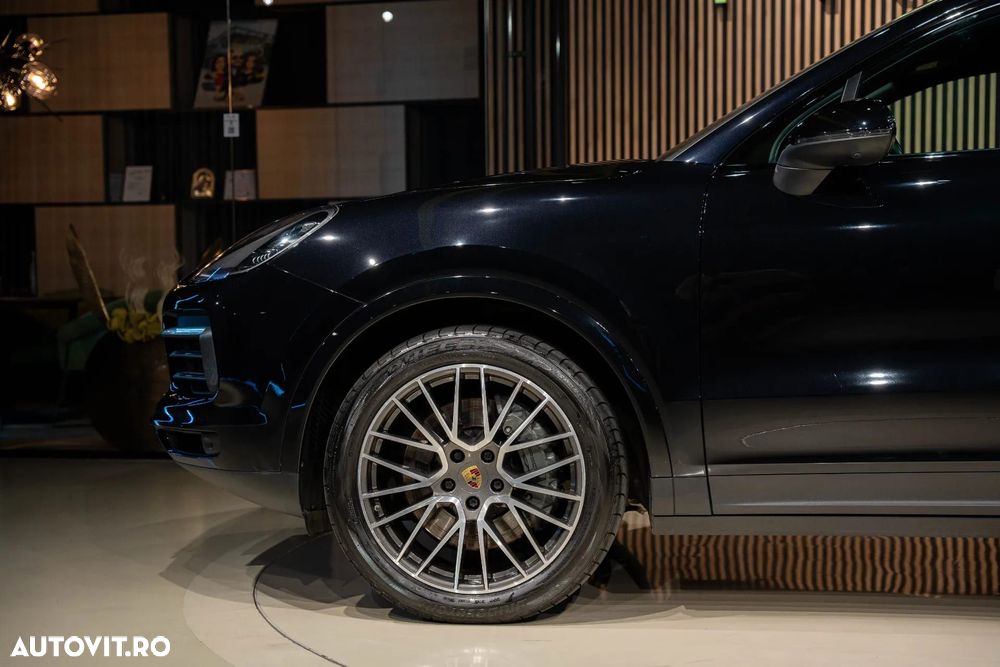 Porsche Cayenne Coupe - 5