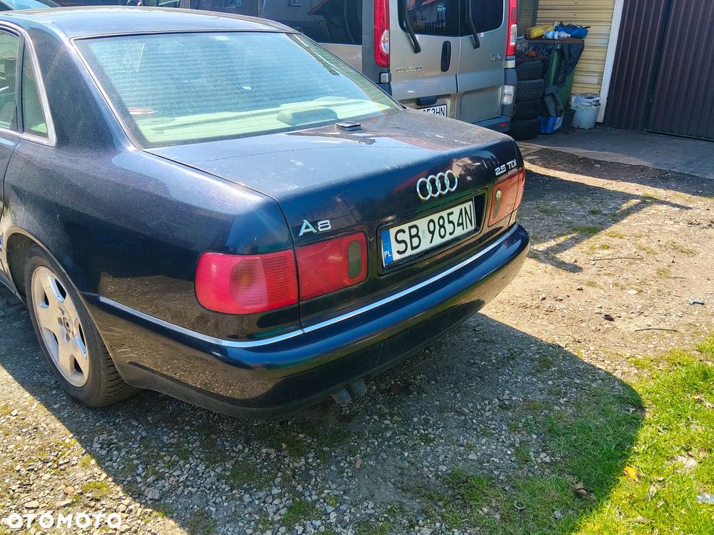 Audi A8 - 3
