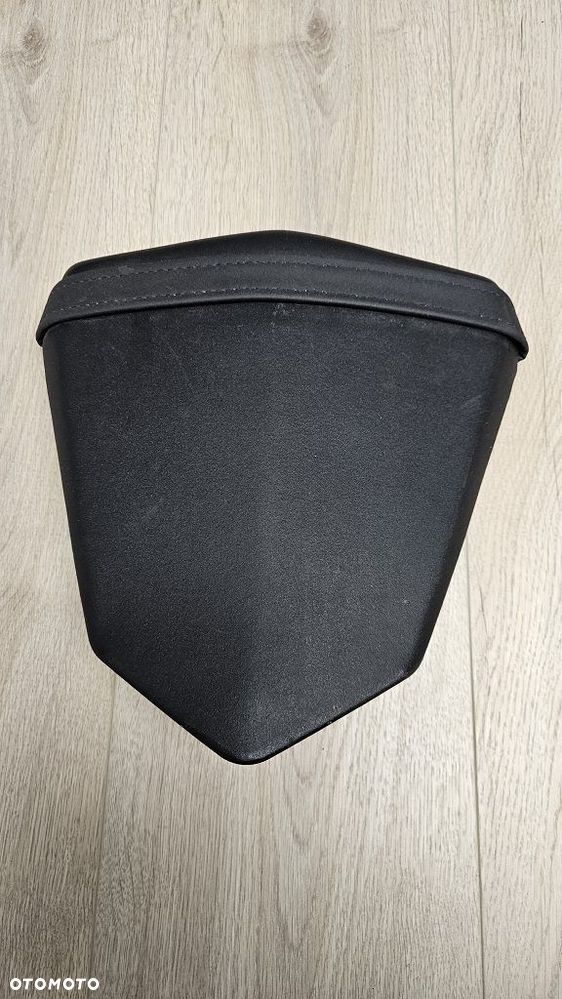 Siedzenie pasażera Yamaha R6 RJ11 - 5