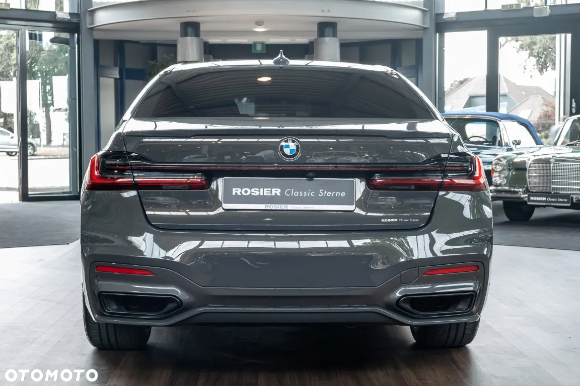 BMW Seria 7 750i xDrive sport - 7