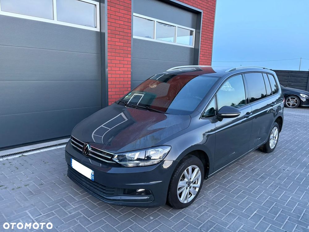 Volkswagen Touran 2.0 TDI SCR DSG UNITED - 8