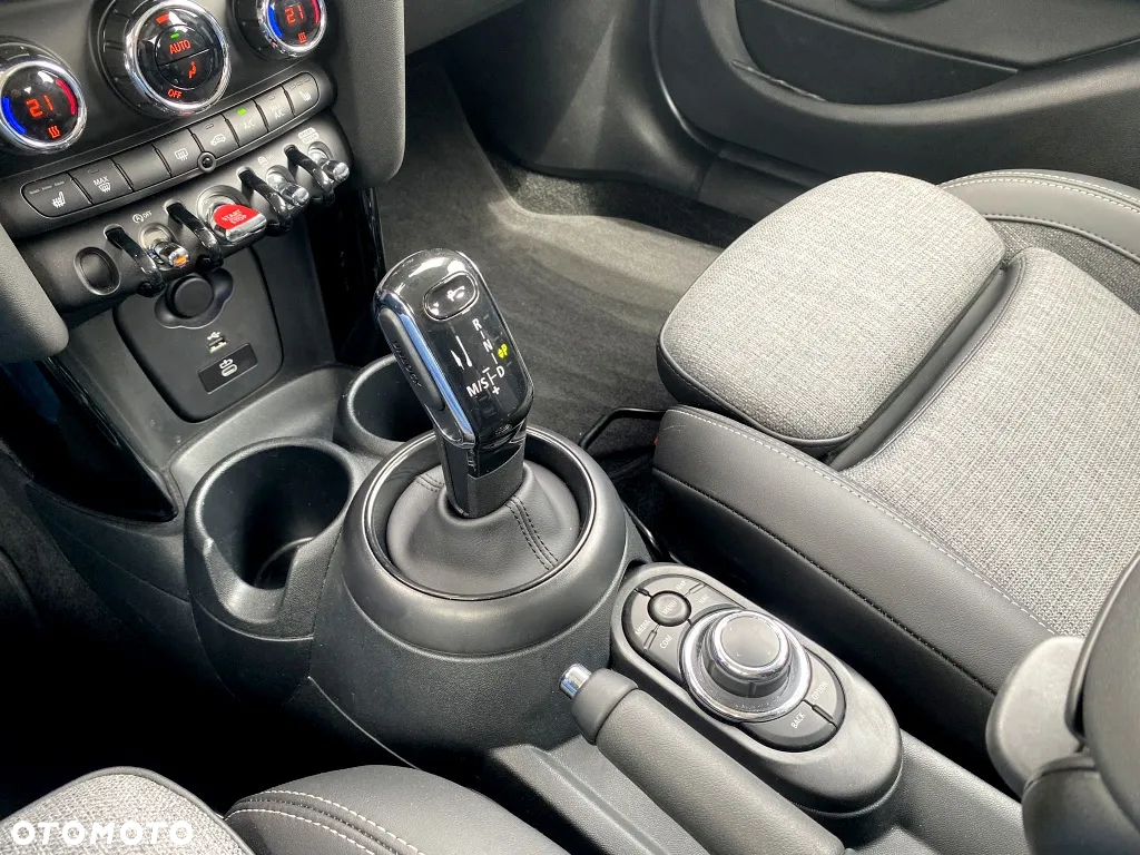 MINI Cooper Classic Trim - 8