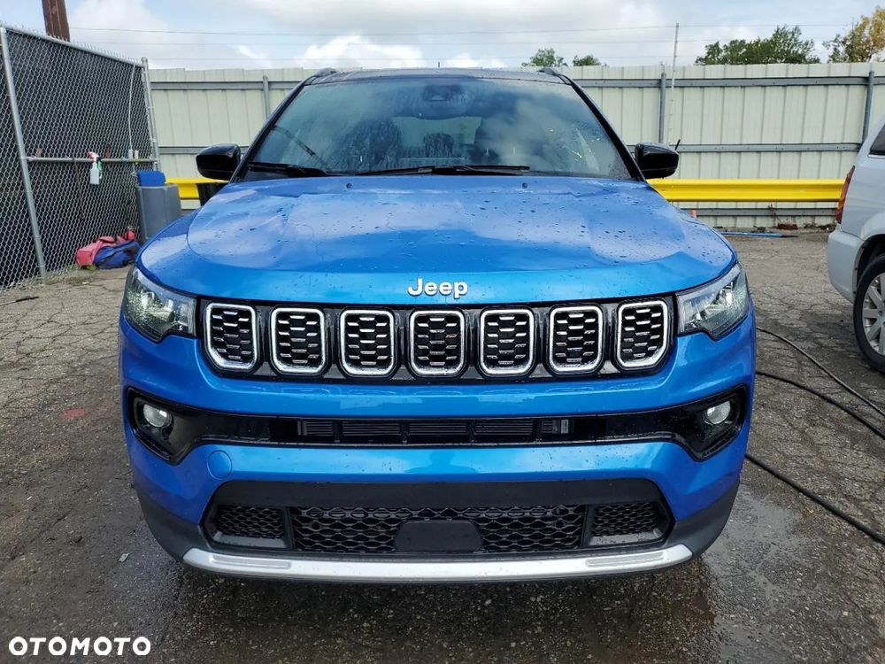 Jeep Compass - 5