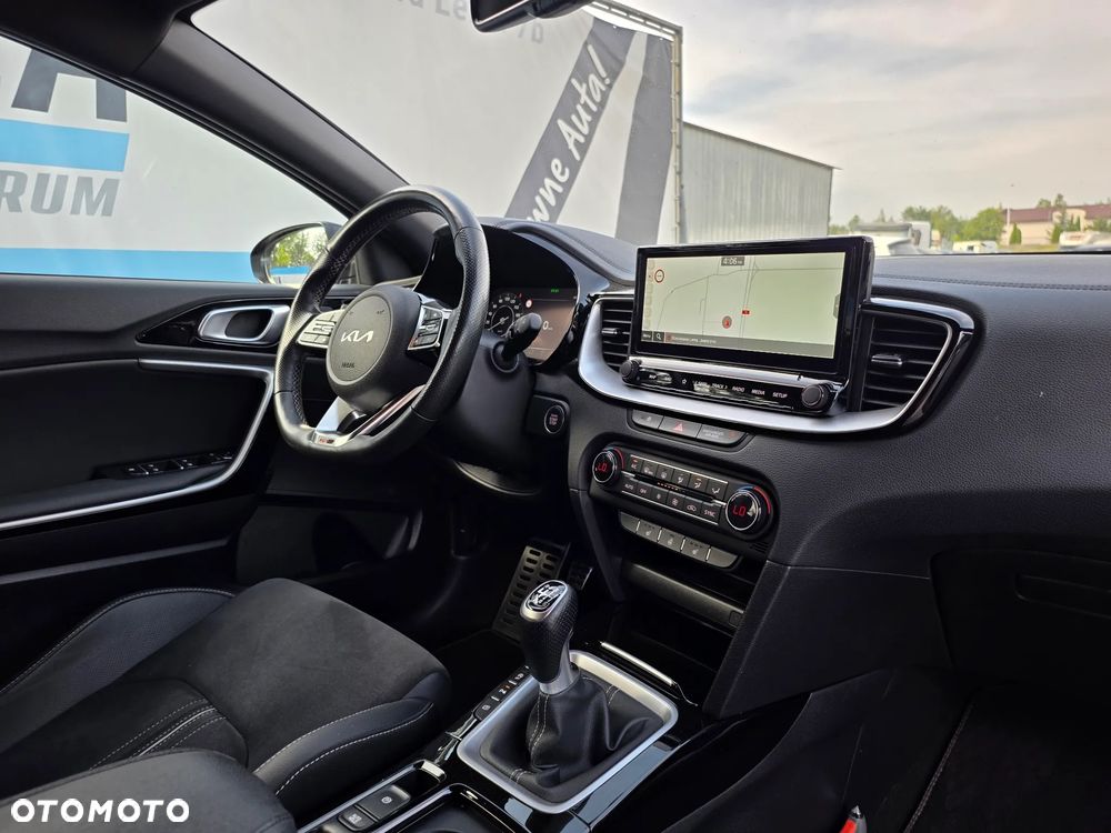 Kia ProCeed 1.5 T-GDI OPF GT LINE - 14