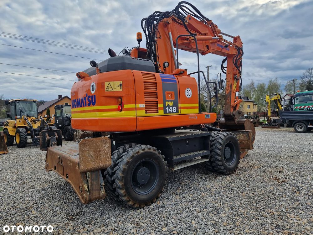 Komatsu PW148-8 - 4