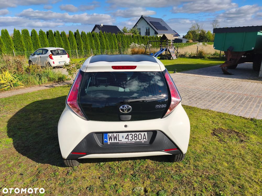 Toyota Aygo 1.0 VVT-i Sprint EU6 - 6