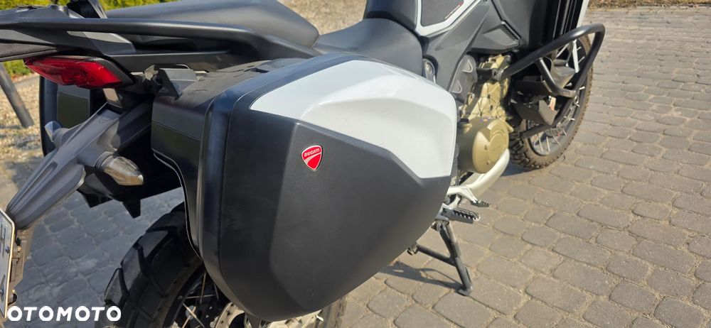 Ducati Multistrada - 8