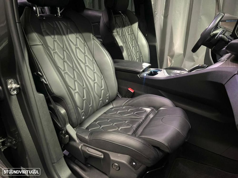 Peugeot 3008 1.6 Hybrid GT Pack e-EAT8 - 20