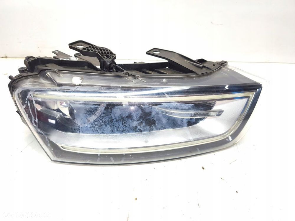 REFLEKTOR LAMPA PRAWY PRZÓD XENON LED AUDI Q3 8U 8U0941006 EU USZKODZONA