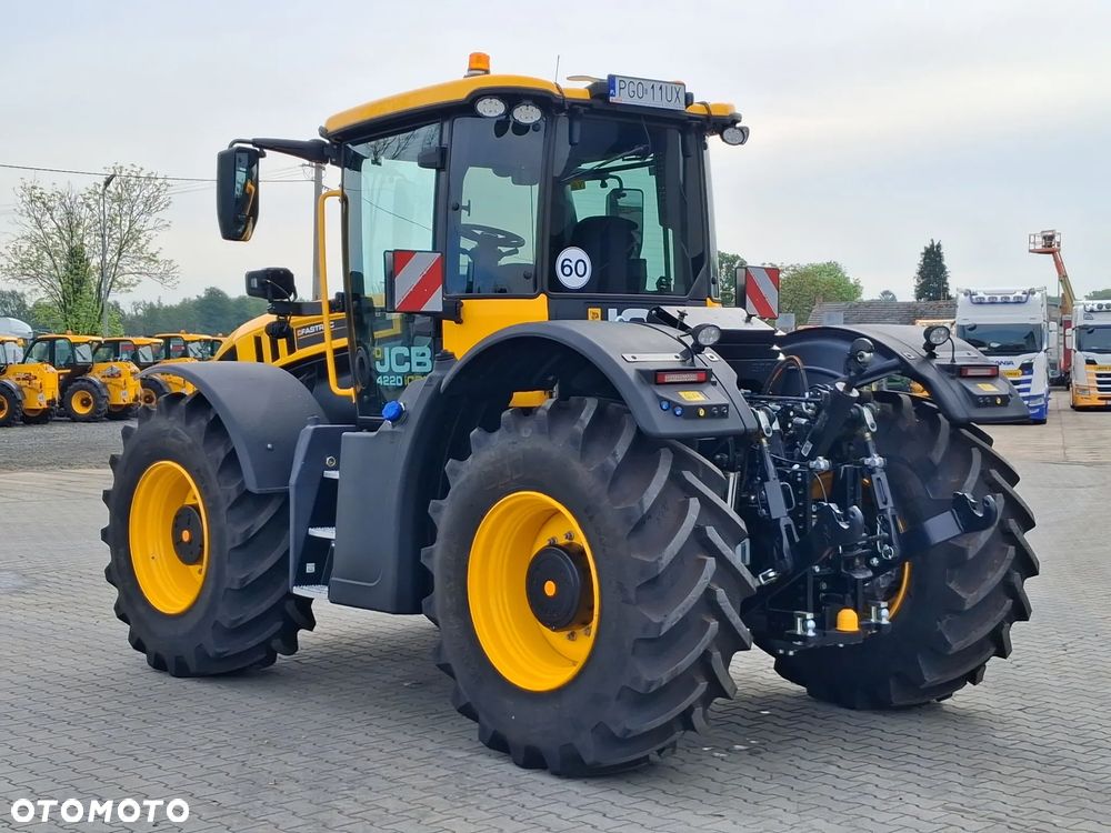 JCB FASTRAC 4220 ICON - 3