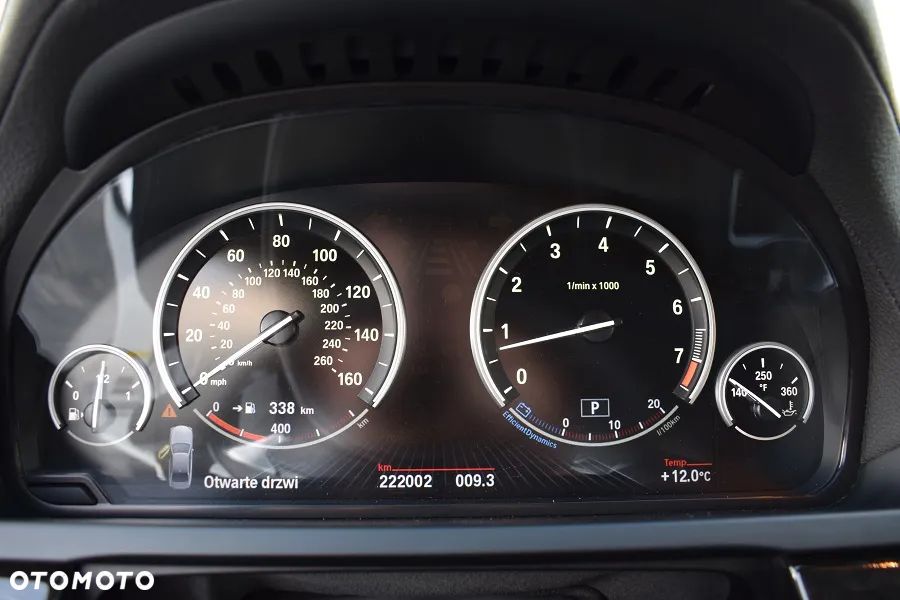 BMW Seria 7 740Li Edition Exclusive - 17