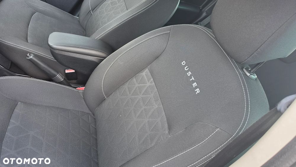 Dacia Duster TCe 125 4x2 Celebration - 14