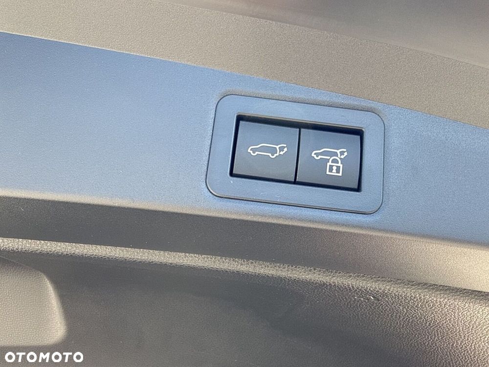 Toyota Corolla 2.0 Hybrid GR Sport - 26