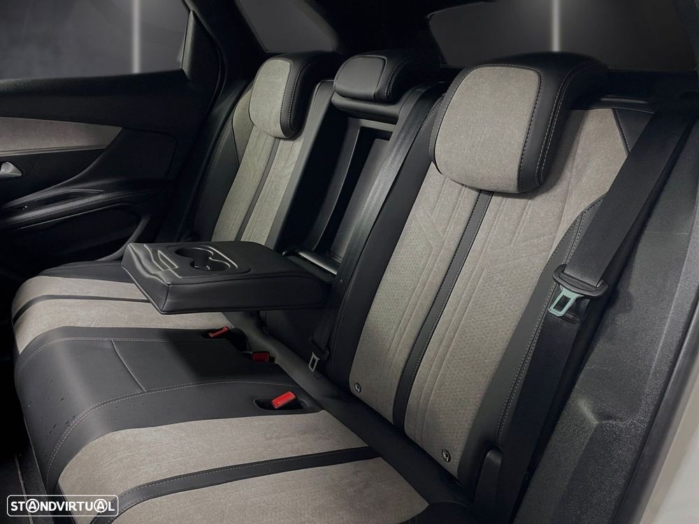 Peugeot 3008 1.6 Hybrid GT Line e-EAT8 - 35