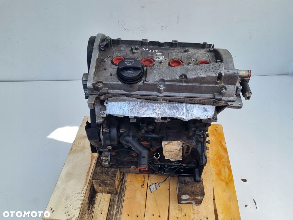 SILNIK BEZ OSPRZĘTU Audi TT 1.8 T TURBO 180KM ładna kompresja ARY - 1