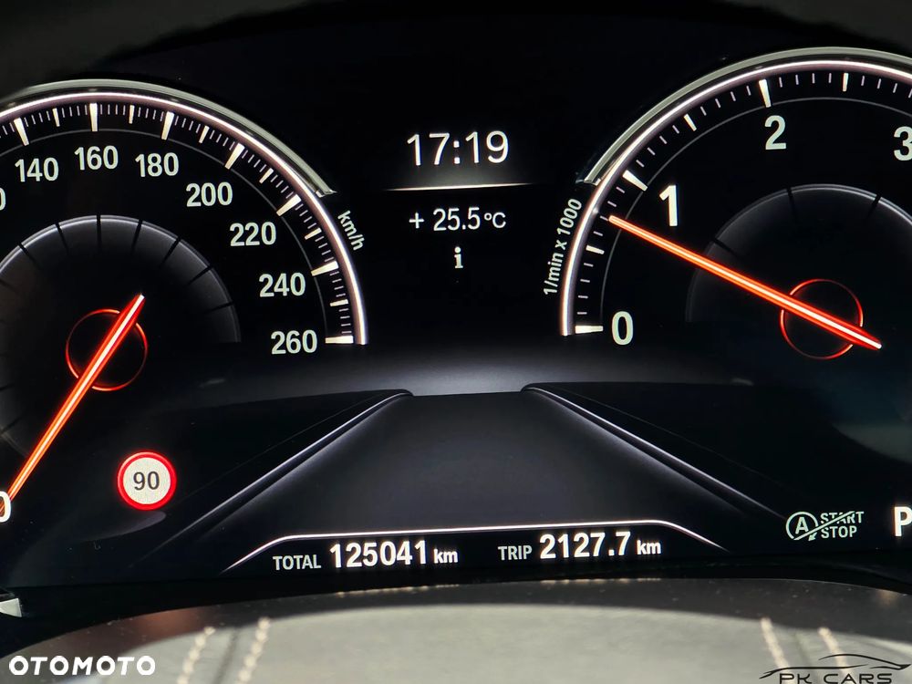 BMW Seria 7 730d xDrive - 28