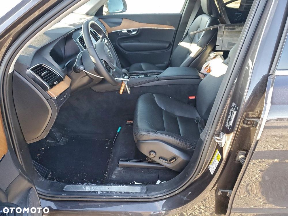 Volvo XC 90 T8 AWD Recharge Plus Bright - 6