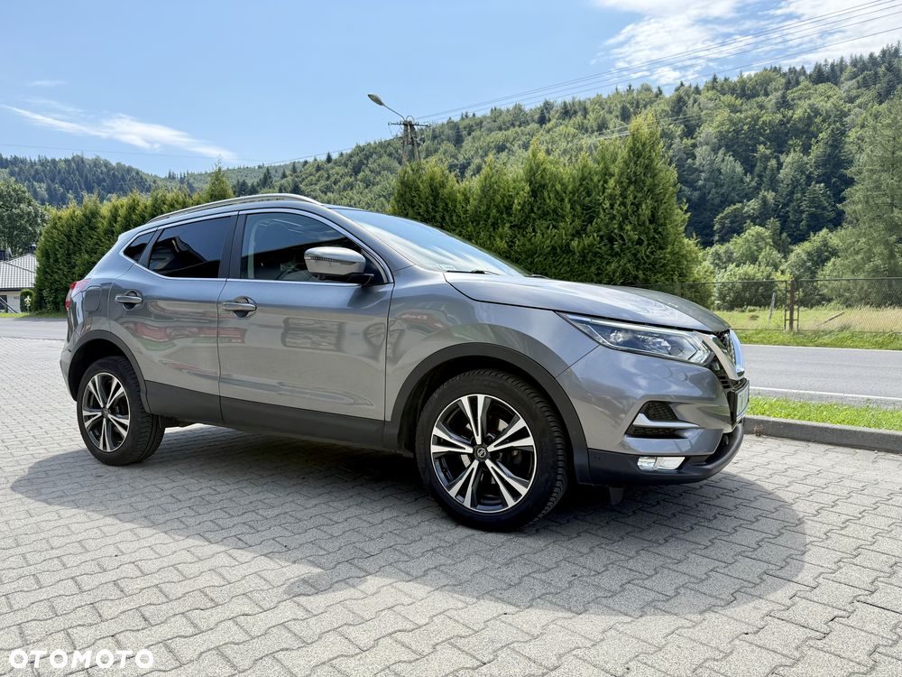 Nissan Qashqai 1.3 DIG-T N-Connecta DCT - 23