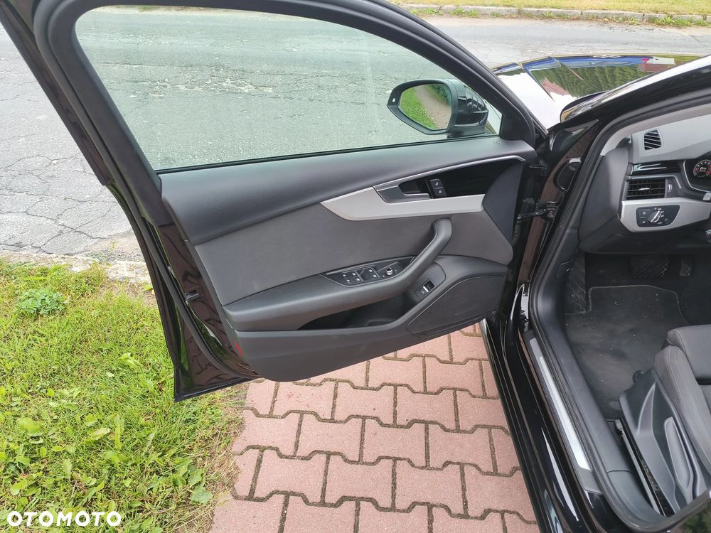 Audi A4 Avant - 14